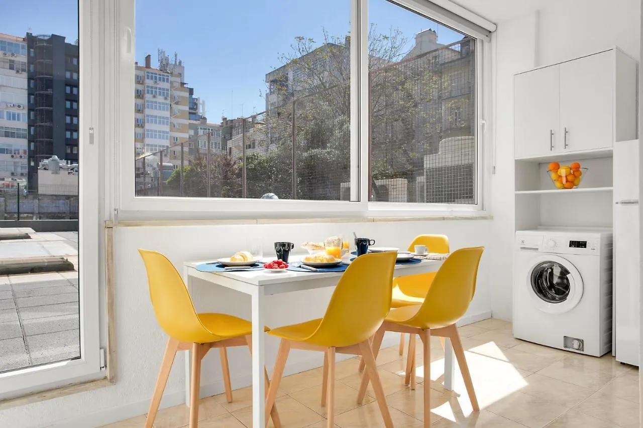 Guest house Sunny Suites Lisbon
